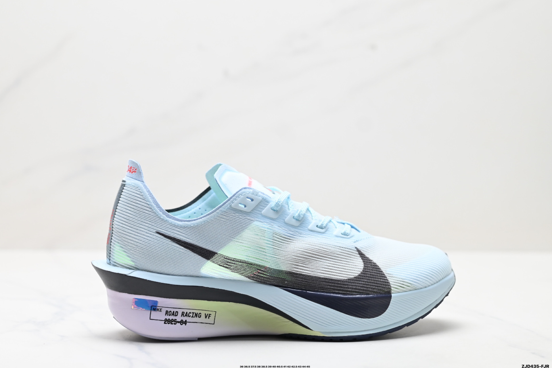 Nike VaporFly 4 淺藍色