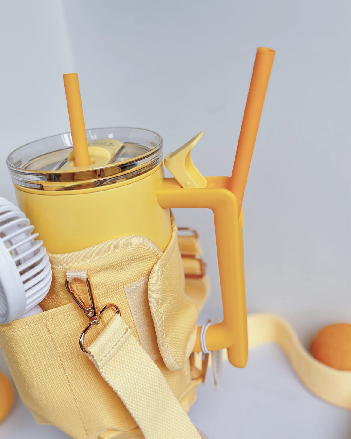 Starbucks 星巴克 熱帶風情 檸檬黃 吸管杯 大容量保冰杯 環保杯 附背帶