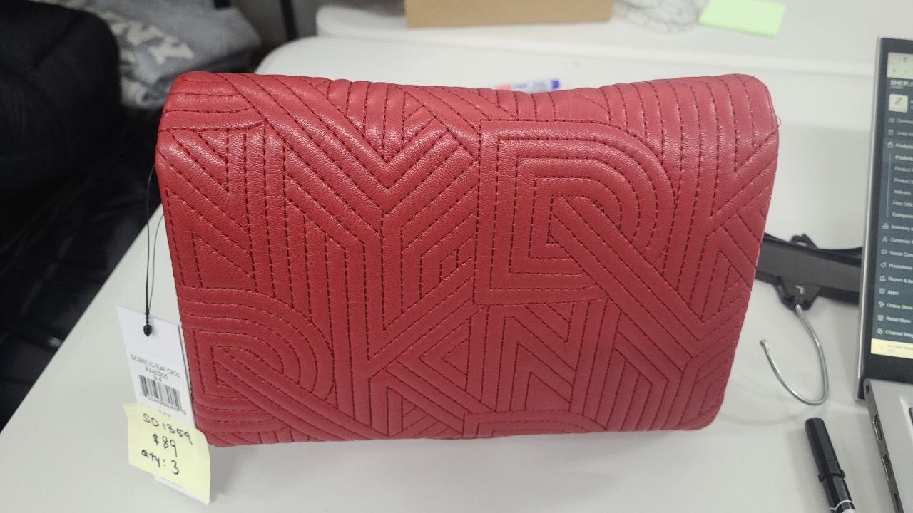 [S] DKNY RED R44EZ105 DESIREE LG FLAP CROSSBODY BAG, 732465889059 (SD1359)