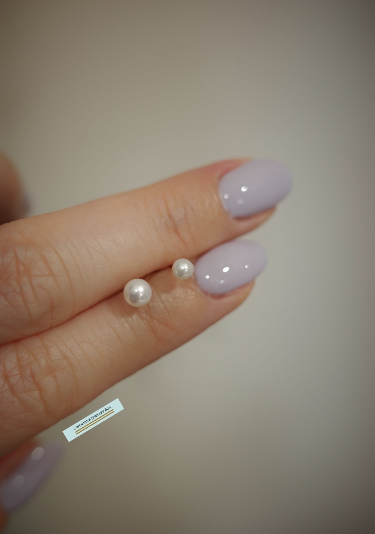 點點系列－圓珍珠耳環