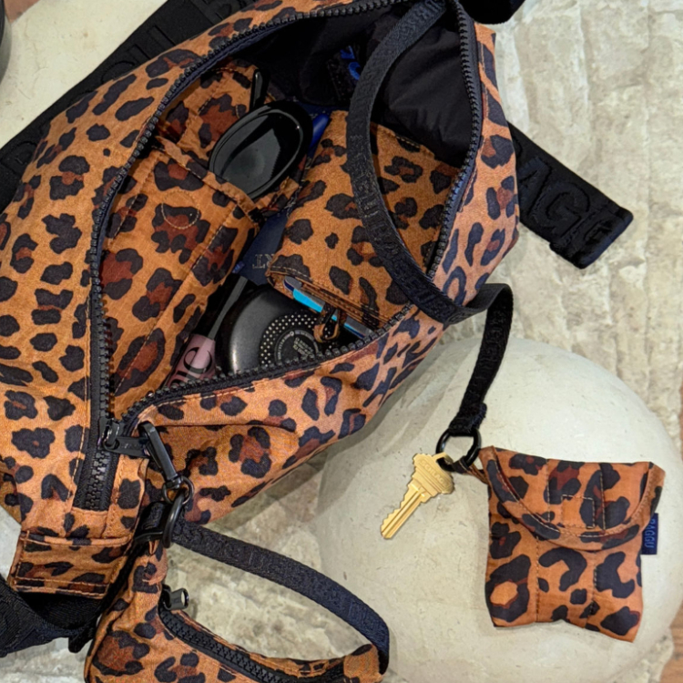 美國 BAGGU 耳機空氣收納包 豹紋棕