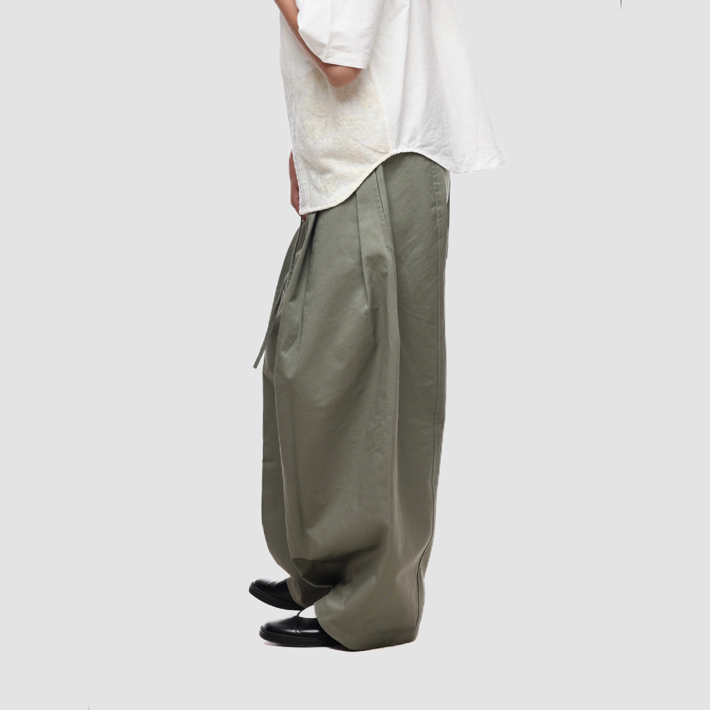 6cRAyon Double-Pleated Pants 闊腿 雙褶長褲