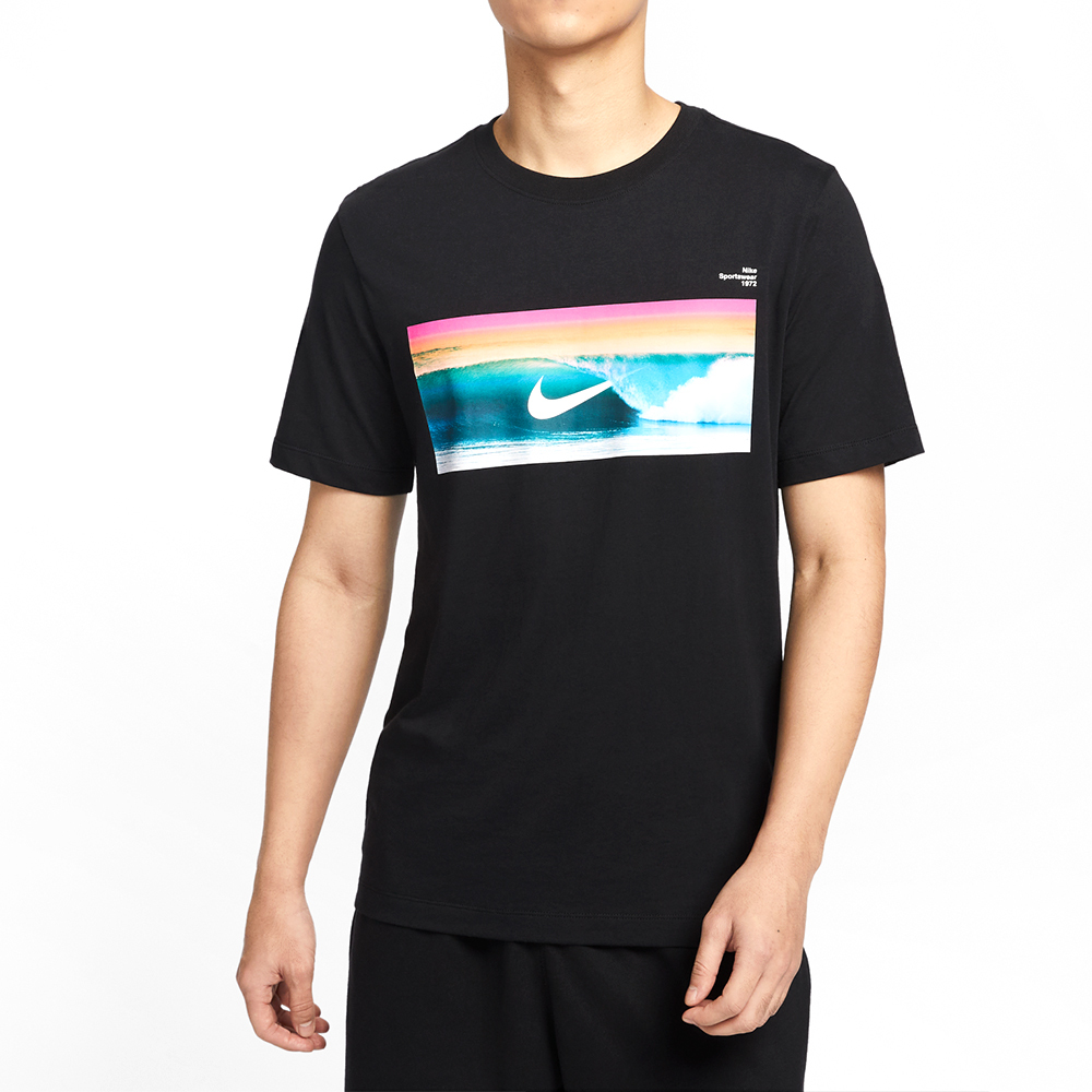 Nike AS U NSW Tee OC Photo 2 男款 黑色 圓領 純棉 舒適 休閒 短袖 HJ0761-010