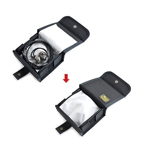 VanNuys D313 Earphone Case