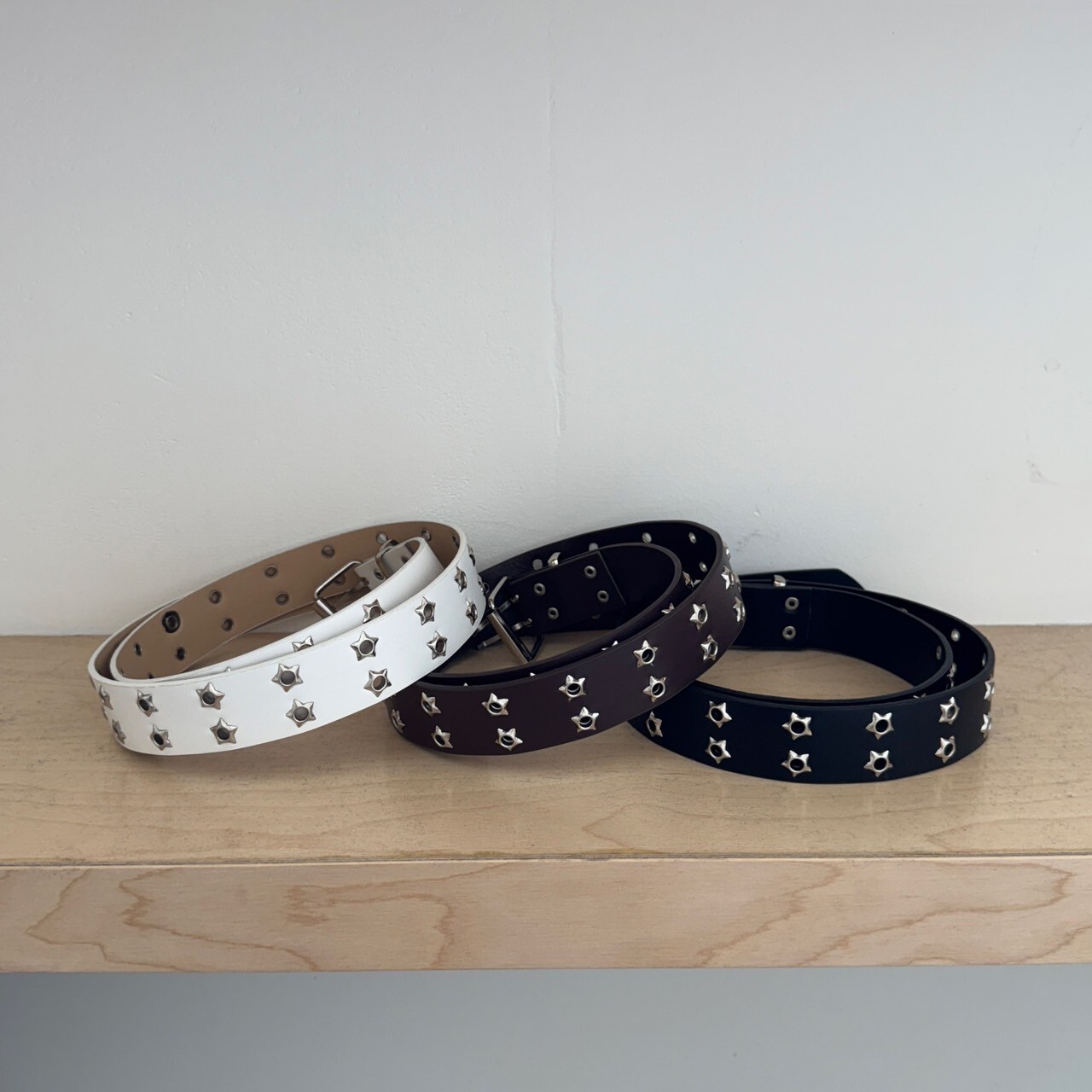 比例拿捏 星型孔寬皮帶