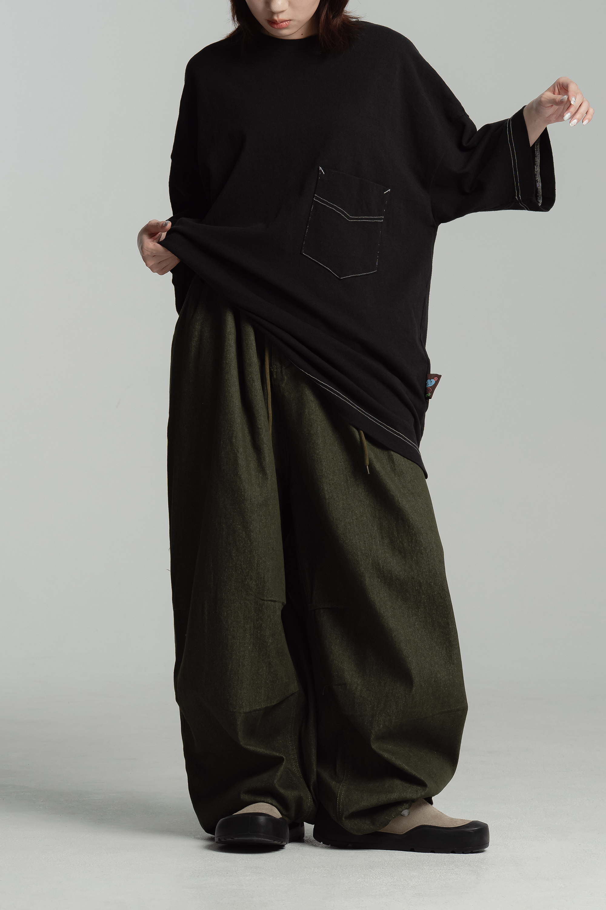 極致個性折線寬鬆長褲 2色