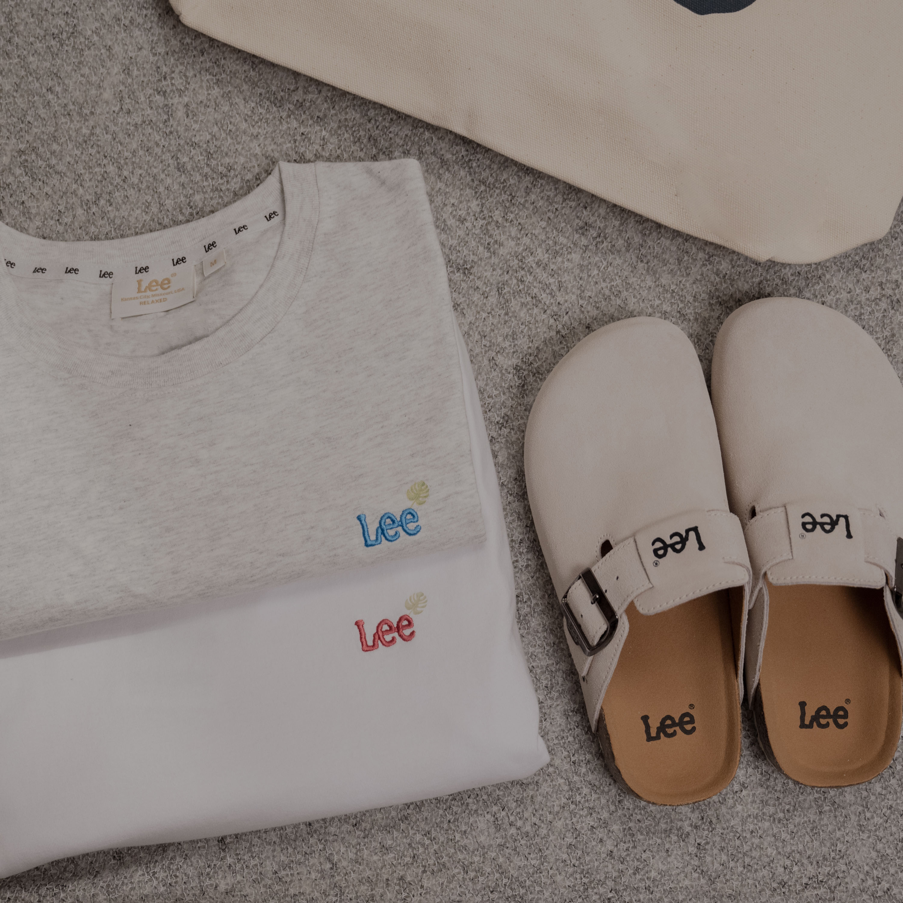 【預購】LEE 刺繡LOGO 夏日海灘 短袖上衣 2色 LE2502ST73