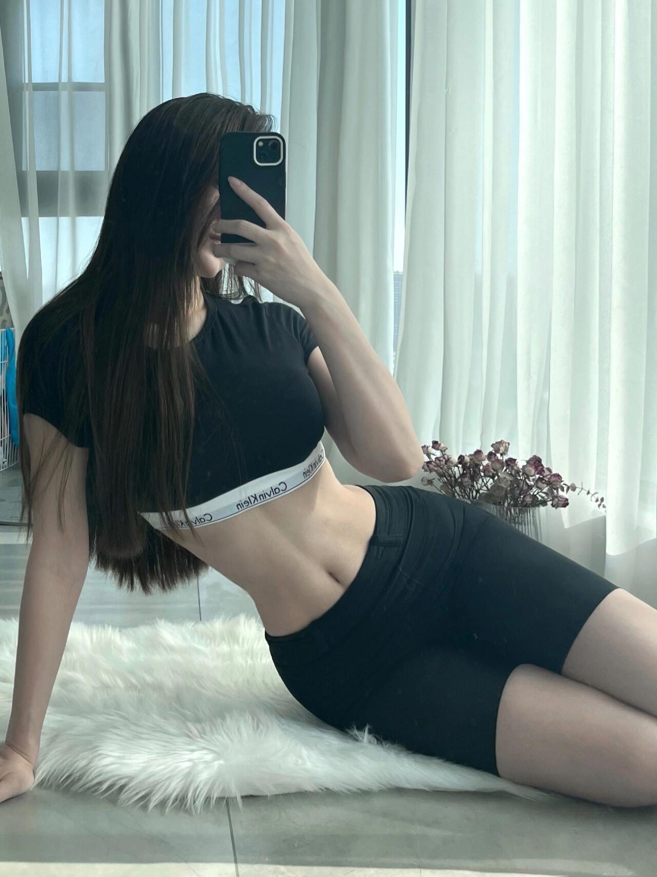 【現貨】Calvin Klein CK 短袖 Modern Cotton T-Shirt 短版 上衣 QF7213