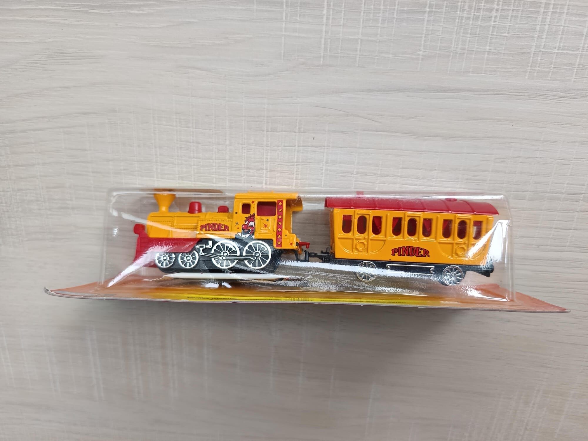 MAJORETTE LONG MAJORETTE STEAM TRAIN