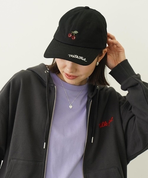 MILKFED. / RHINESTONE CHERRY CAP