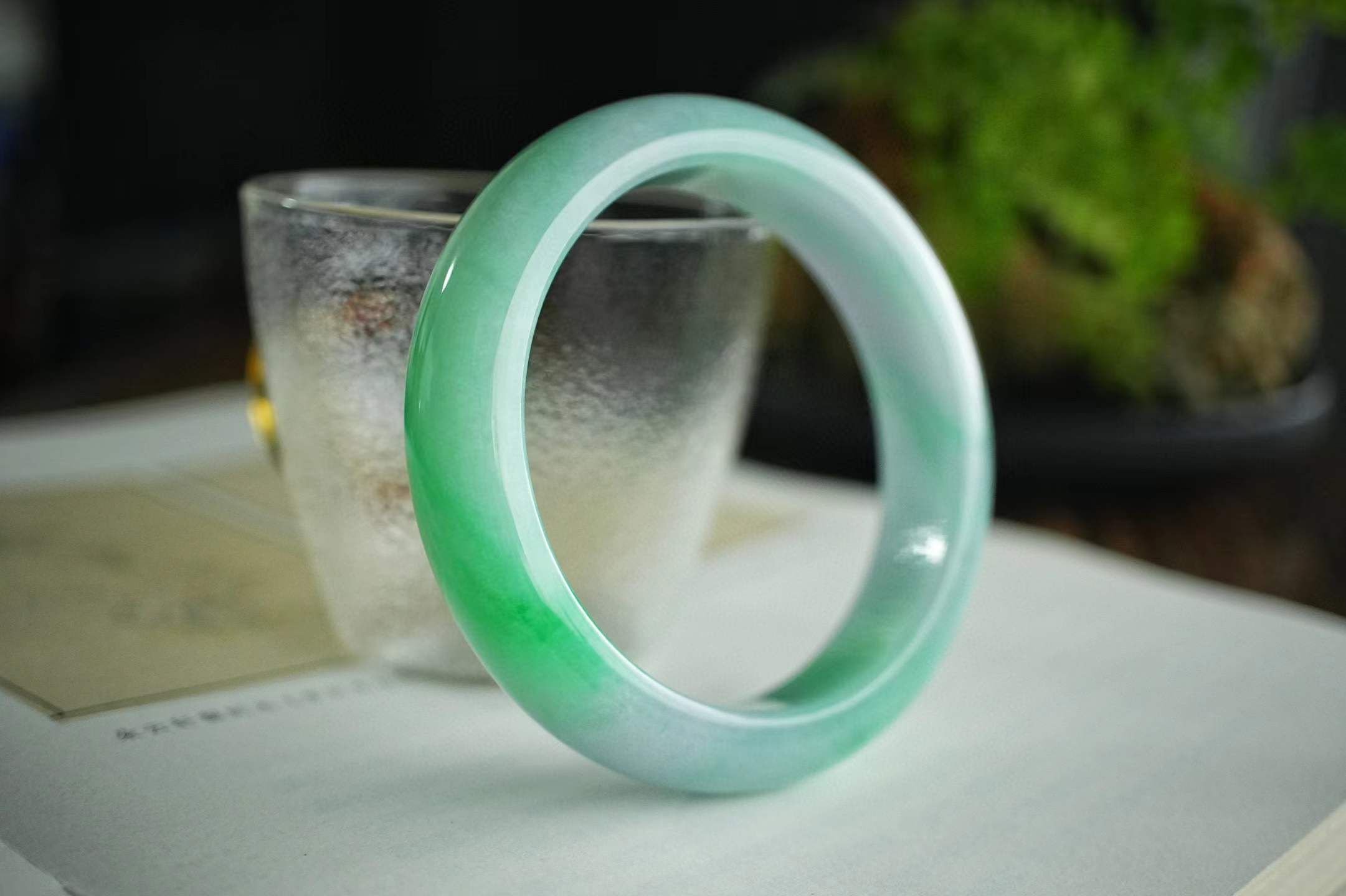 59875 58mm冰種春帶彩翡翠正圈手鐲 (56-58)