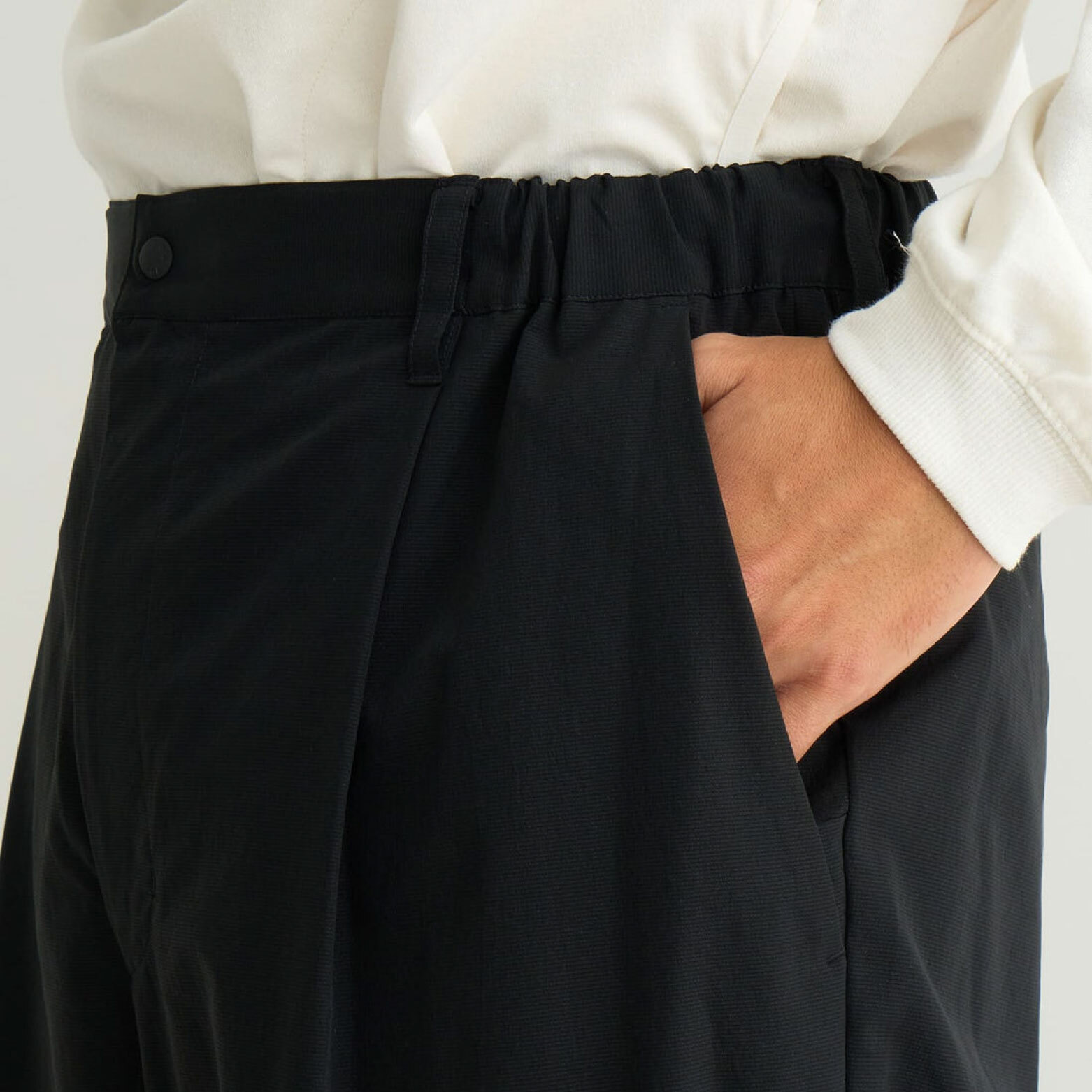 Nanga Dotair Comfy Tuck Tapered Pants 快乾長褲