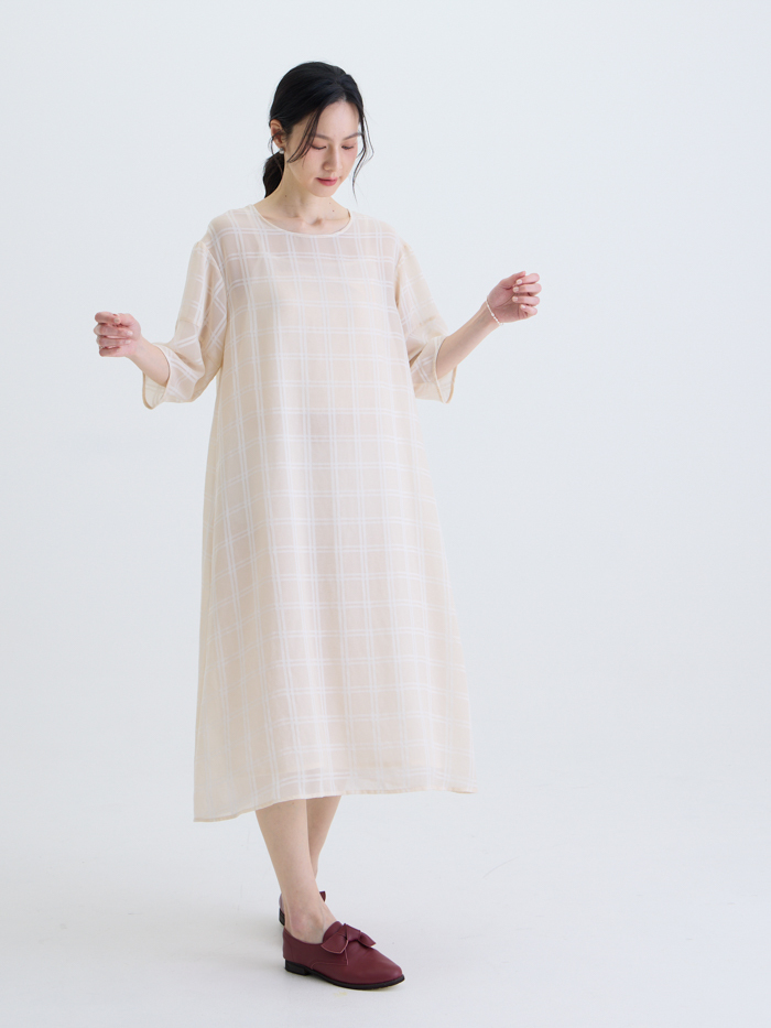 夏色素描拼接七分袖洋裝-沙色速寫