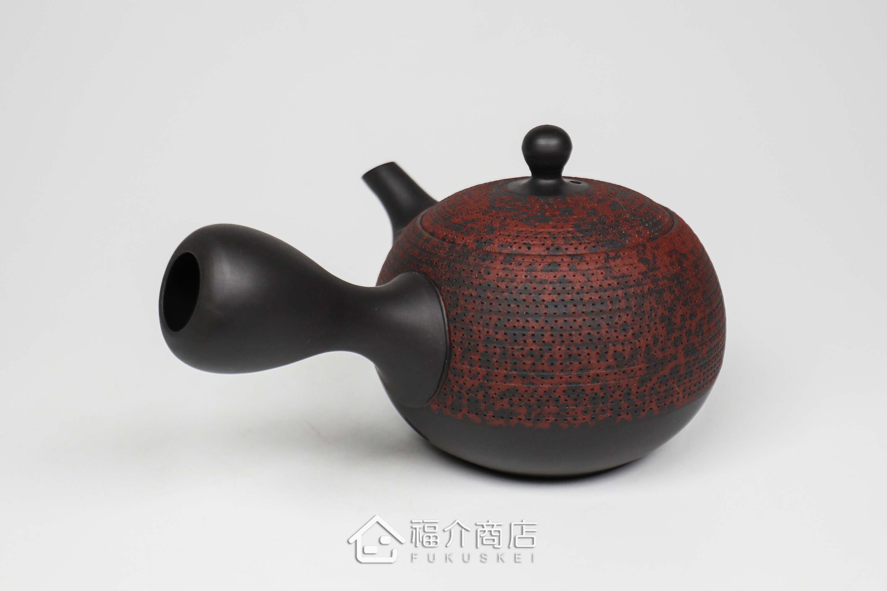 泡茶用的日本陶瓷茶壺