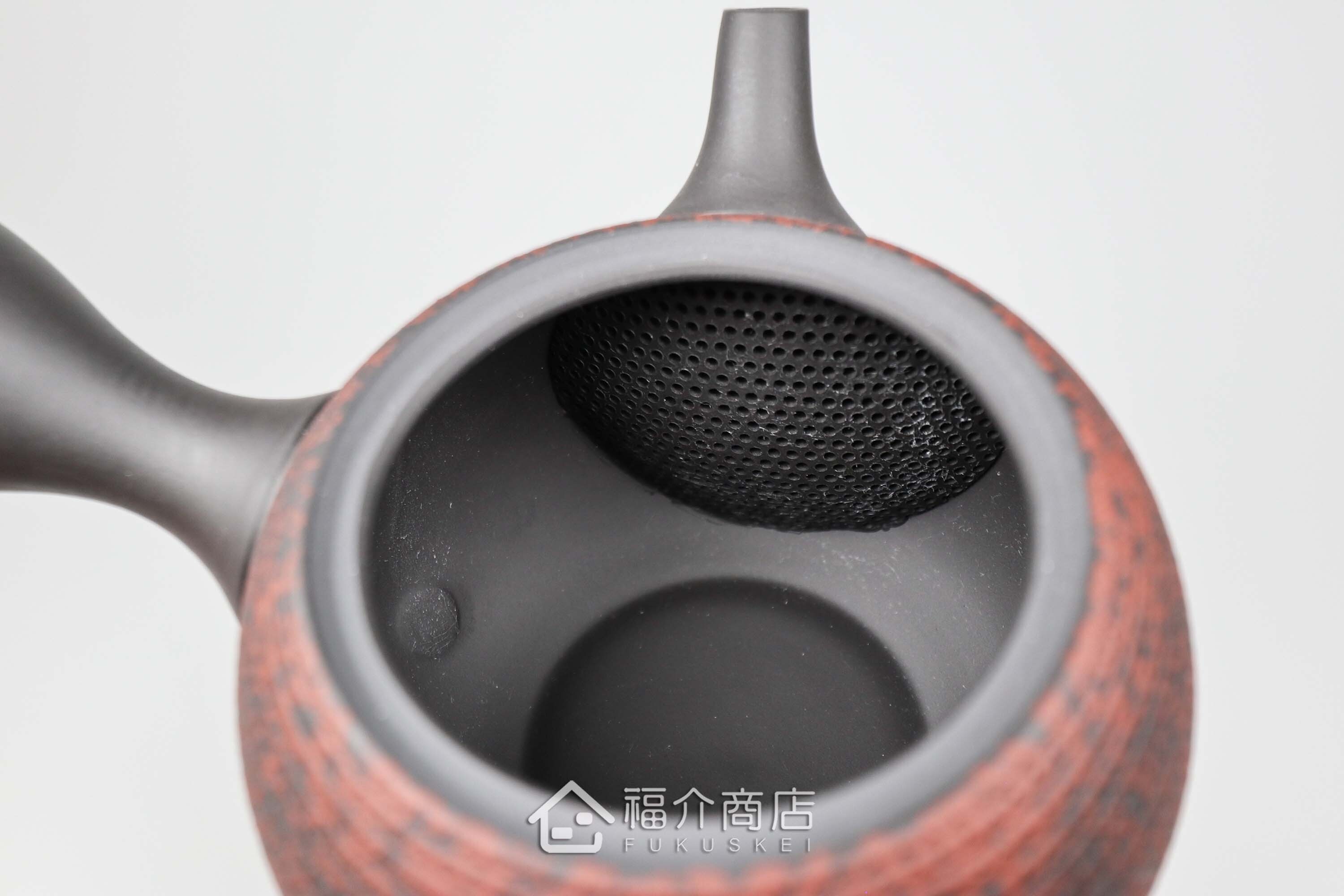 泡茶用的日本陶瓷茶壺