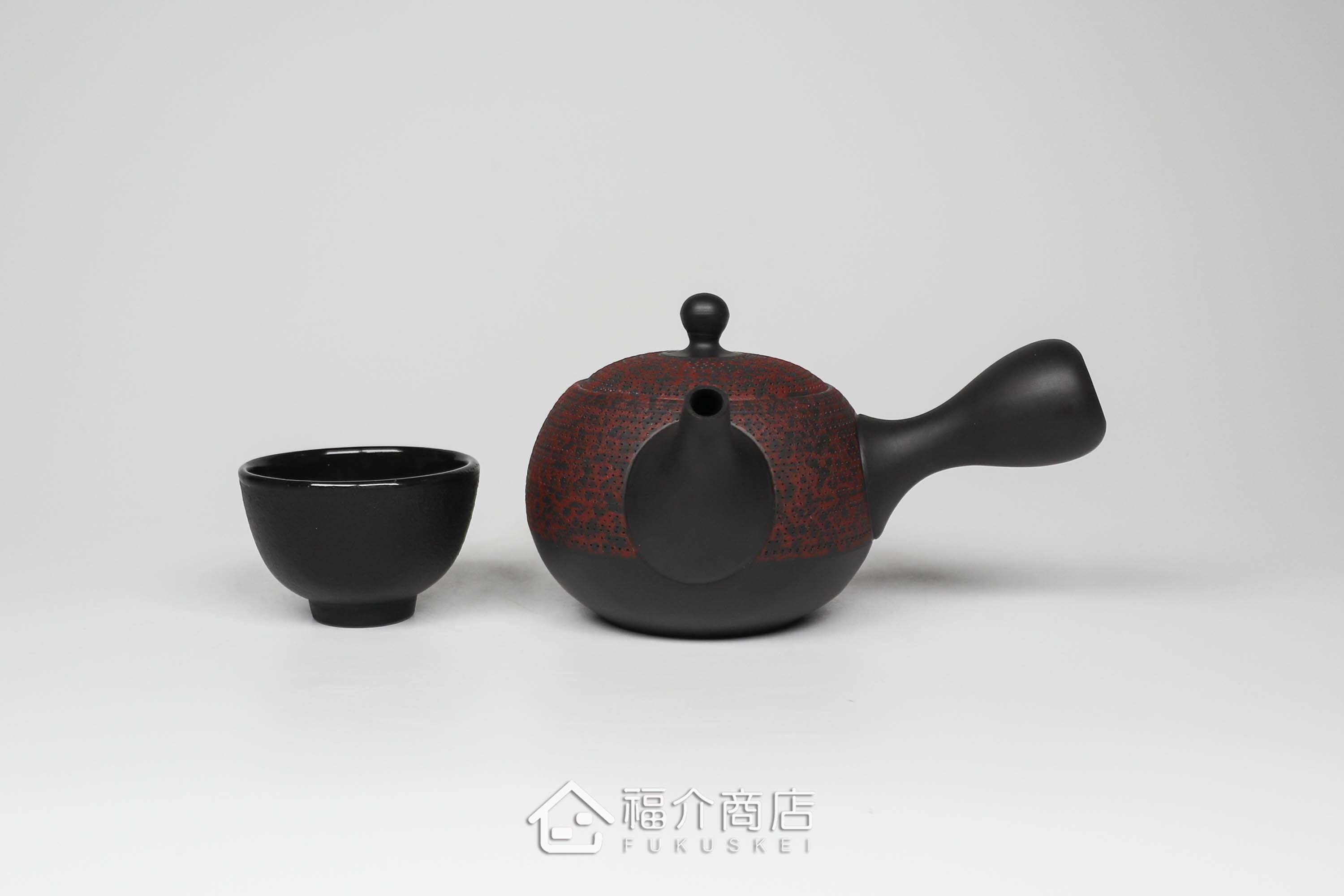 小容量泡茶用的日本陶瓷茶壺