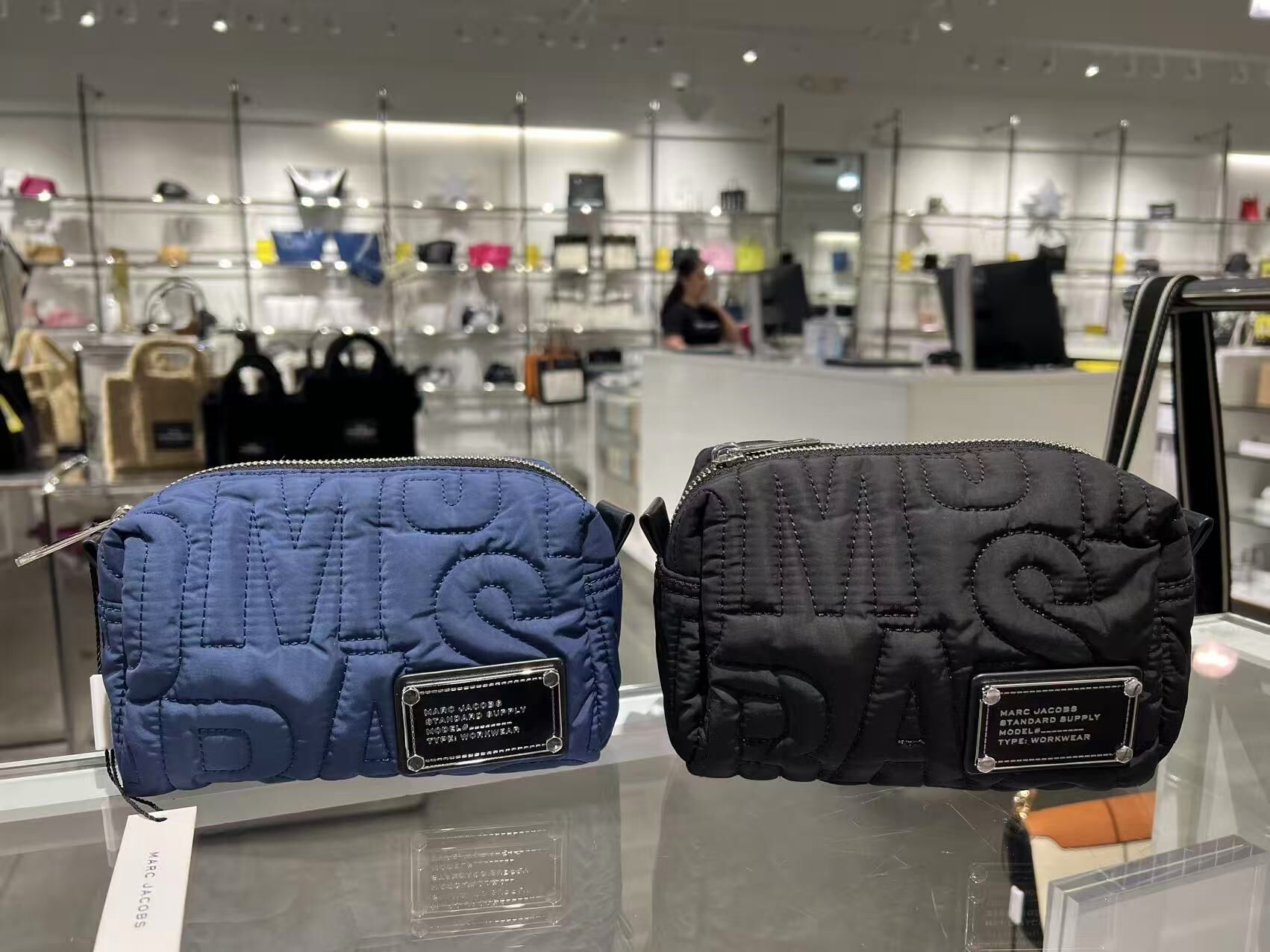 【現貨】Marc Jacobs LL052731 化妝包