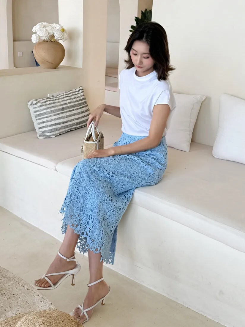 優雅感後開衩花朵蕾絲鉛筆裙長裙-S-L / 2色 (Elegant & Love)