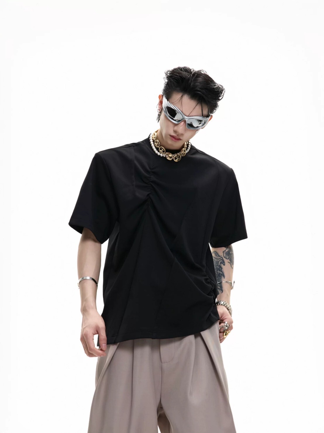 ARGUE 褶皺 純色圓領 透氣 設計感 上衣 #短袖