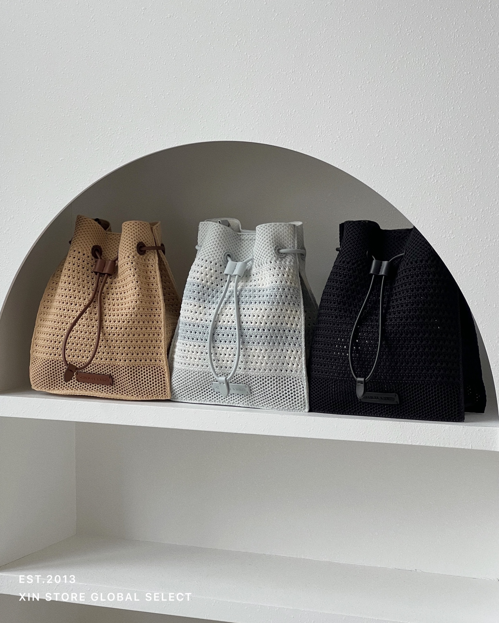 <現貨>Charles ＆ Keith 小CK Ida 編織 針織 水桶包 3色