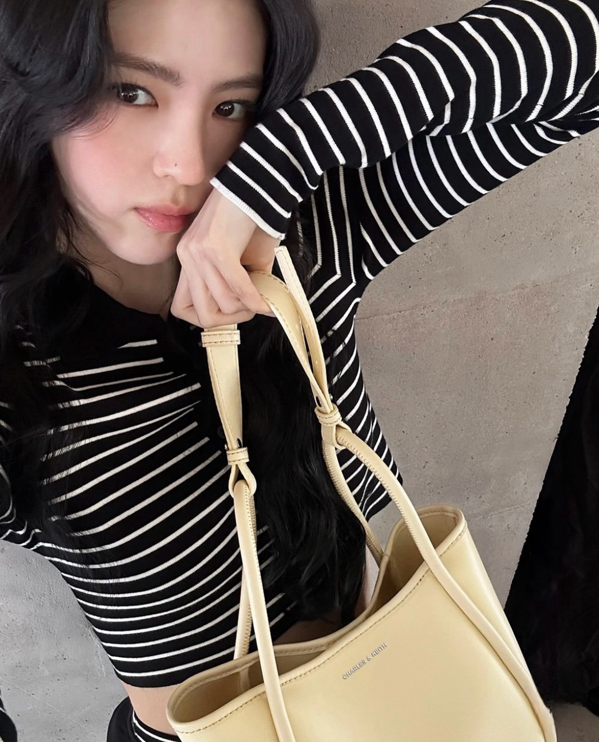 韓韶禧同款! Charles & Keith 小CK Lyla Tubular 大容量子母托特包 PU皮革 5色 (有附小的手拿包)/預購