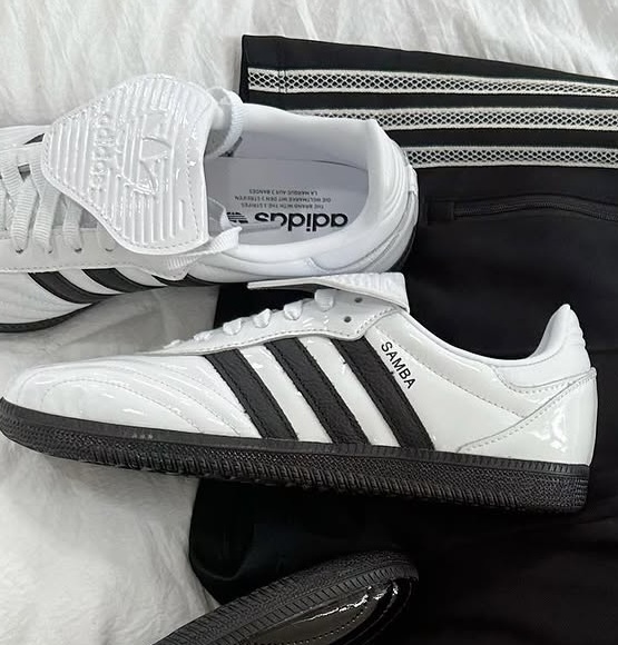ADIDAS SAMBA LT 白黑 亮面 漆皮 仿皮革 翻蓋鞋舌 男女鞋 JI2706 / 預購