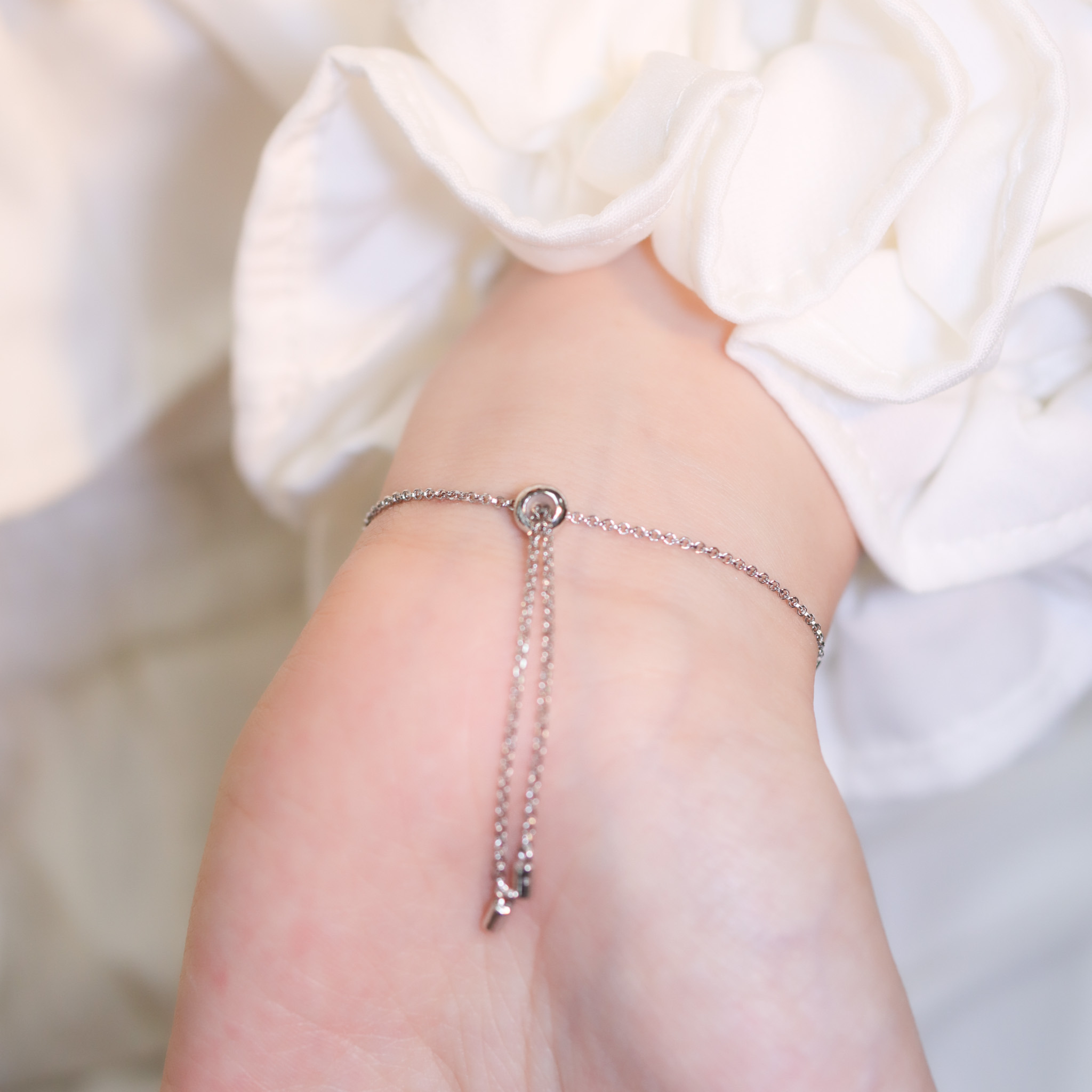 | 925純銀・ 厚鍍白金 ・莫桑石 | 最深的愛意手鏈2.0(藍色/白色) | BR1341 |