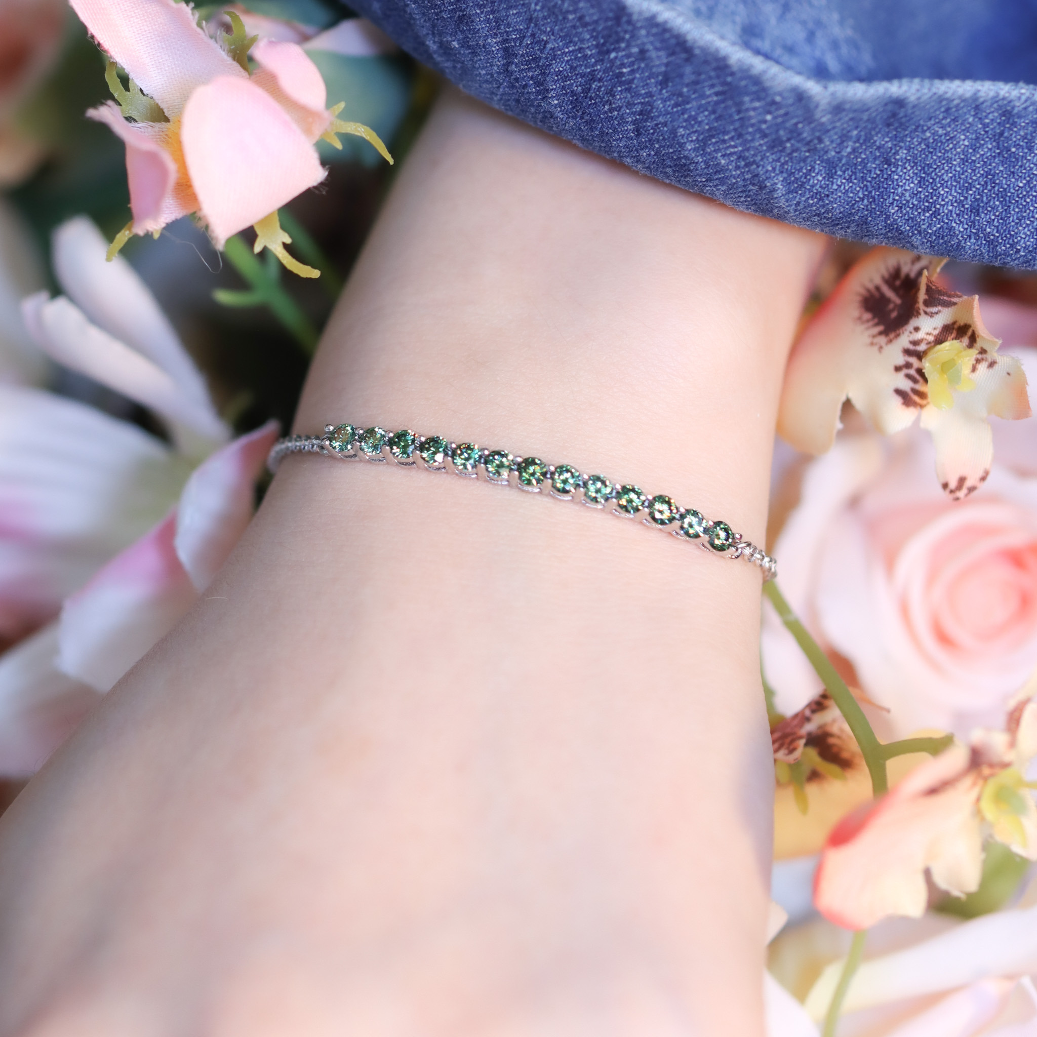 | 925純銀・ 厚鍍白金 ・莫桑石 | 鑽光星岸手鏈(藍色/綠色) | BR1349 |