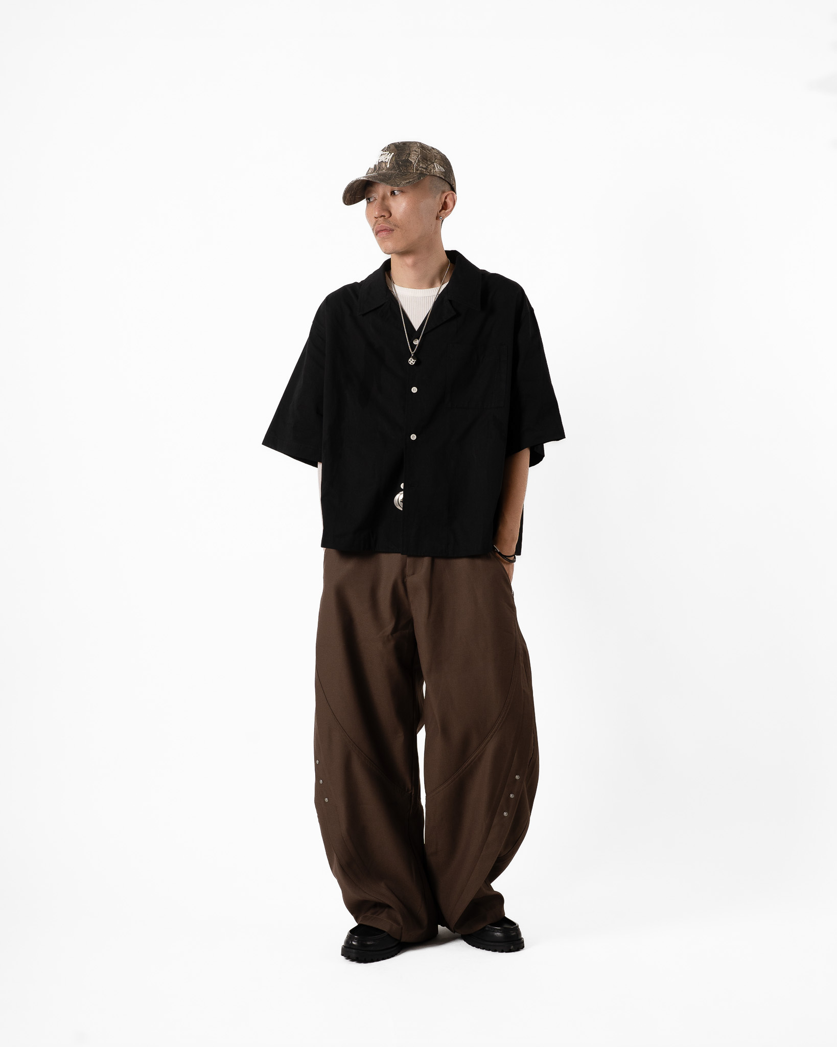 OurPick Rivet Scimitar Pants 鉚釘流線彎刀褲 2色