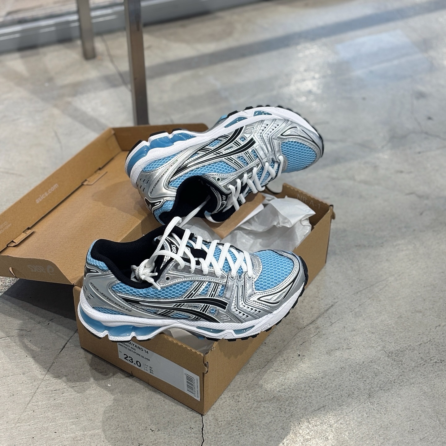 Asics Gel-Kayano 14 日本限定 寶寶藍 白銀 液態銀 復古鞋 1203A537-400