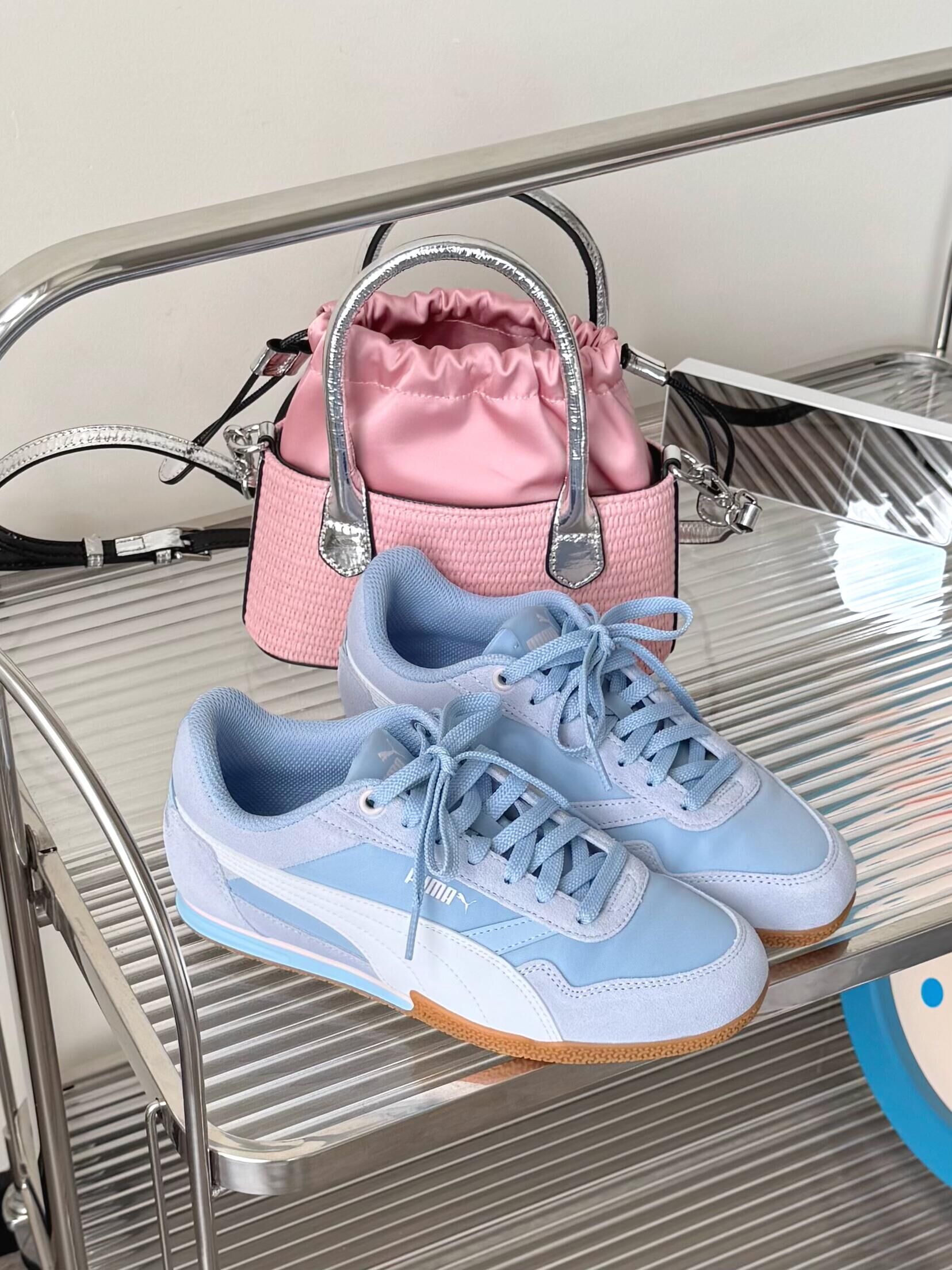 Puma Bella Donna Nylon 藍色泡泡 藍色 淺藍 天空藍 麂皮 薄底鞋 德訓鞋 403554-04/預購