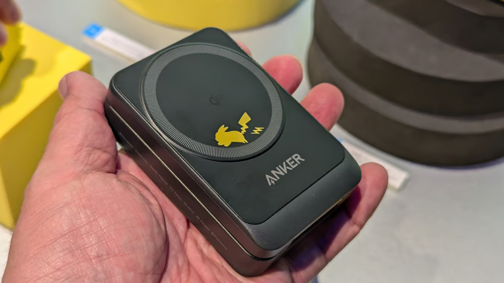 日本 Anker 磁吸無線充電器｜皮卡丘特別版