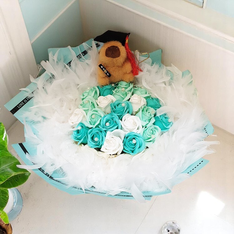 畢業卡皮巴拉香皂花花束,卡比巴拉花束,卡皮巴拉畢業花束,卡比巴拉香皂花束,capybara-bouquet卡皮巴拉花束,卡比巴拉花束,卡皮巴拉畢業花束,卡比巴拉香皂花束,capybara-bouquet