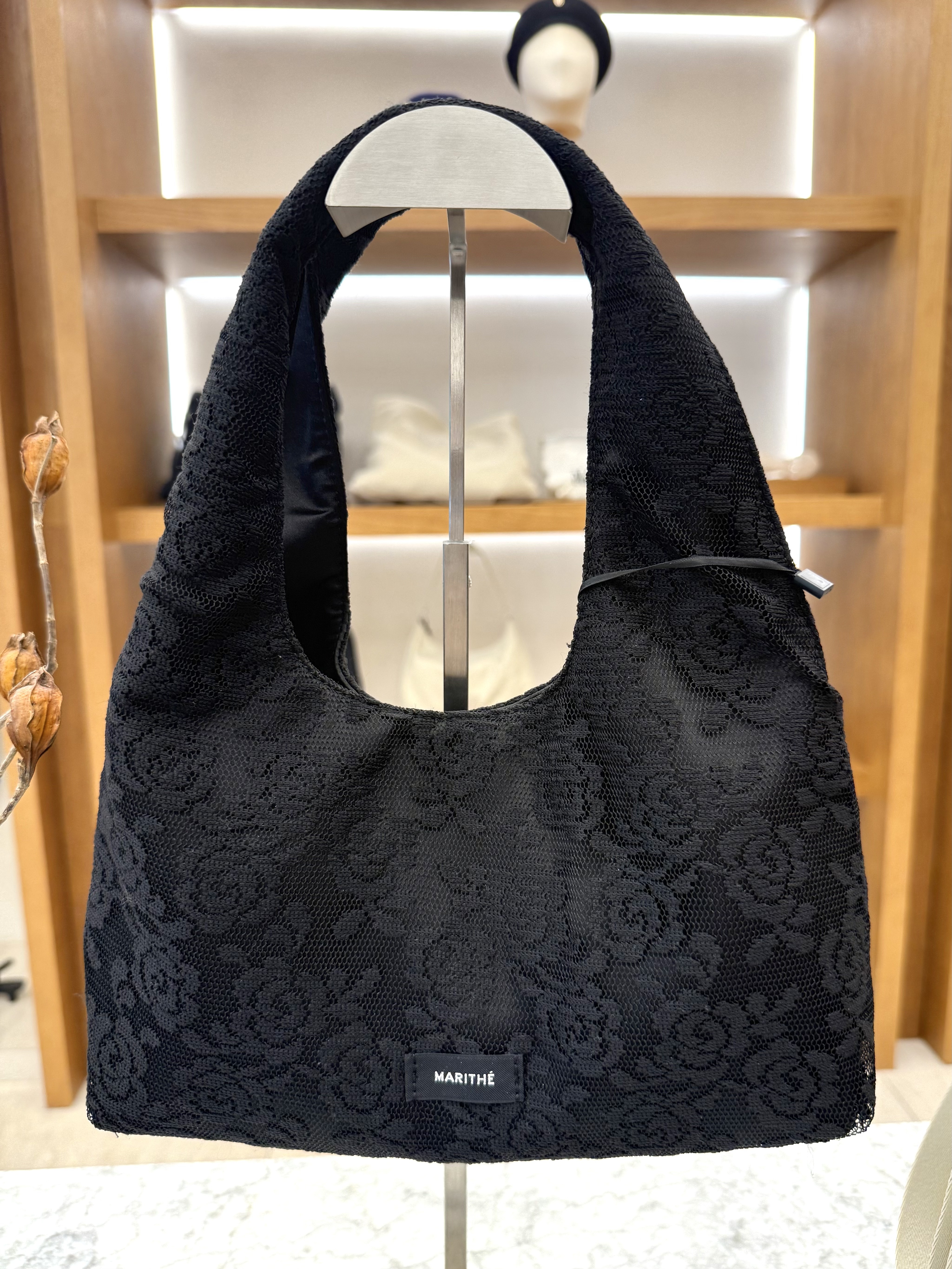 Marithe☆REGULAR LOGO LAYERED TOTE BAG （2color） REGULAR LOGO LAYERED TOTE BAG black - MARITHE FRANCOIS GIRBAUD