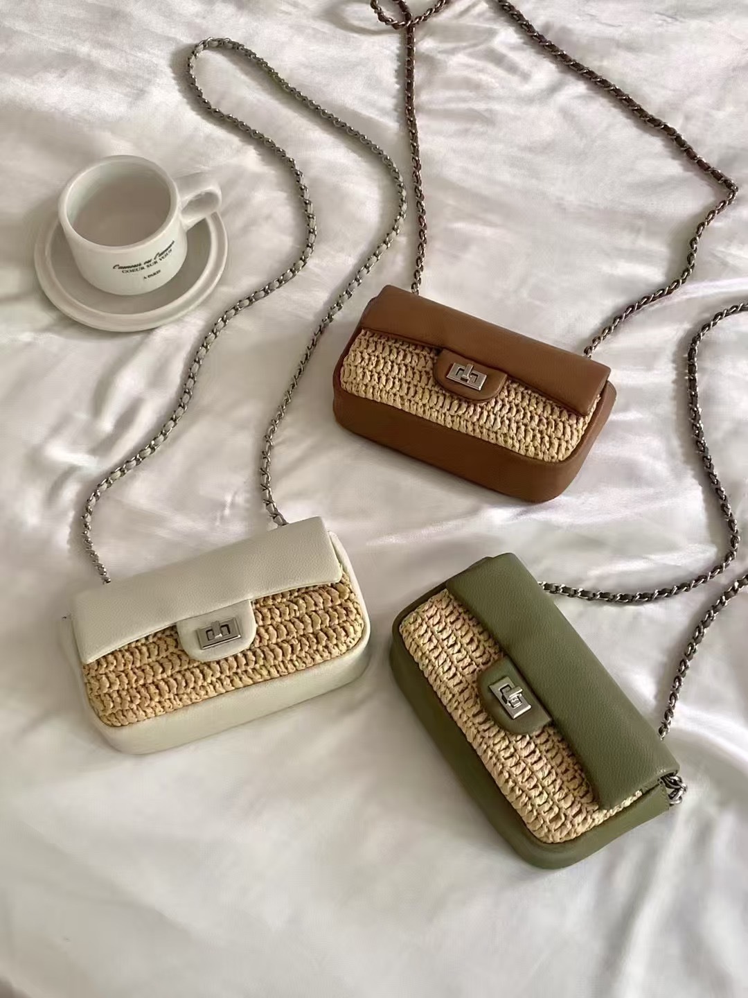 ♥︎ Coco Raffia mini Flip bag