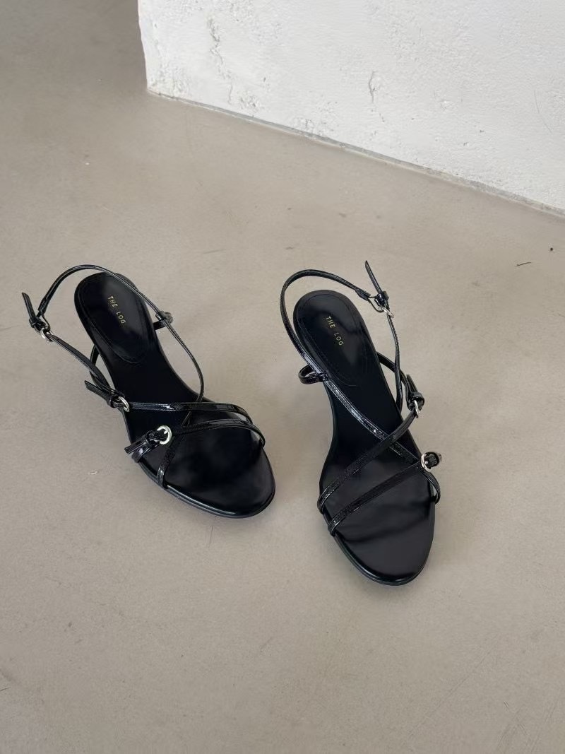 Jennie Sandals♥︎