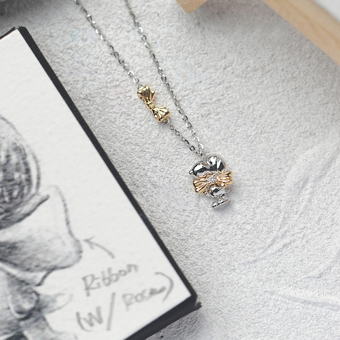 SNOOPY｜Peanuts蝴蝶結 — 3分鑽石項鍊