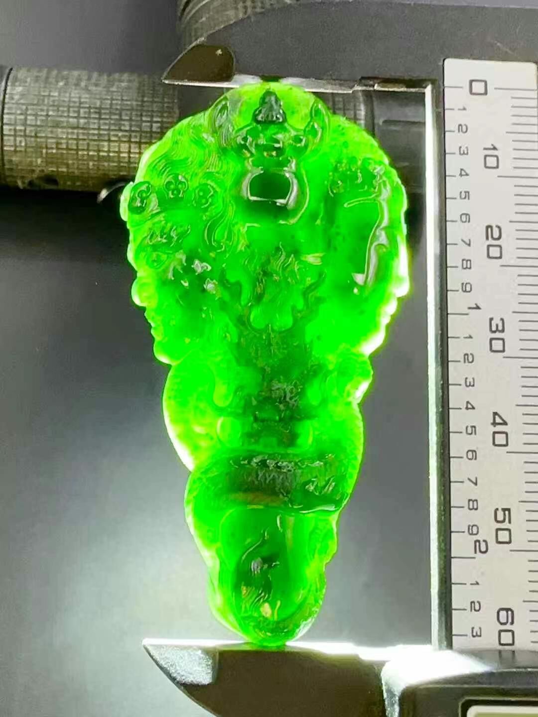 595948 翡翠墨翠龍柱·一念之間