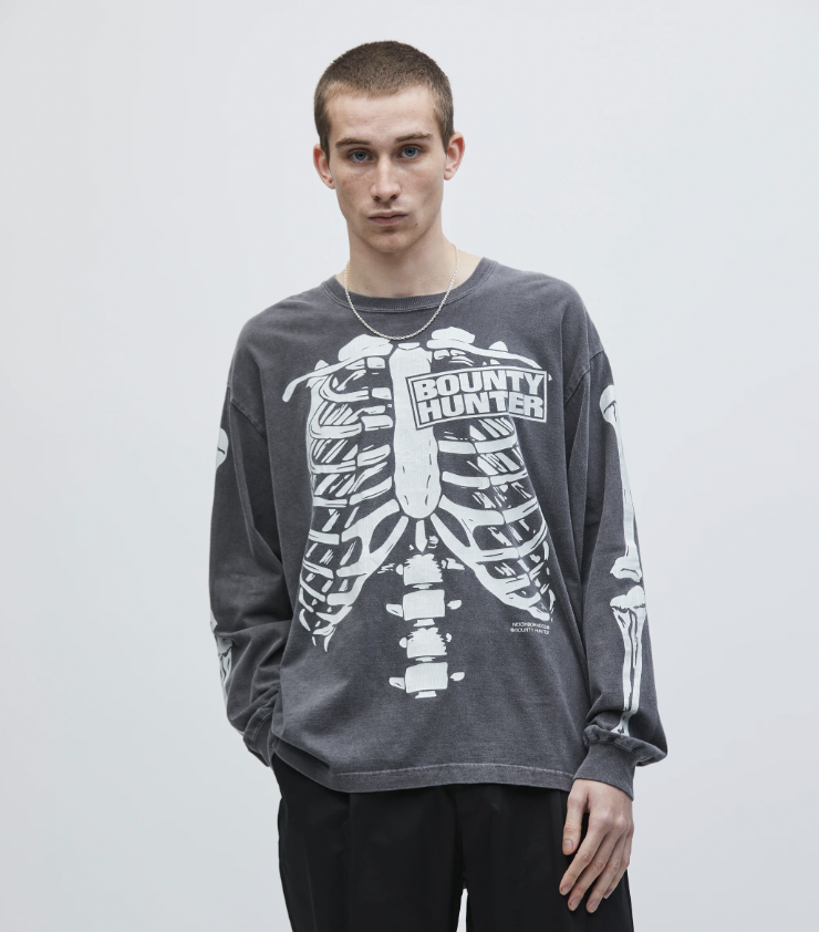 NEIGHBORHOOD SS25 NH X BOUNTY HUNTER . TEE LS-1