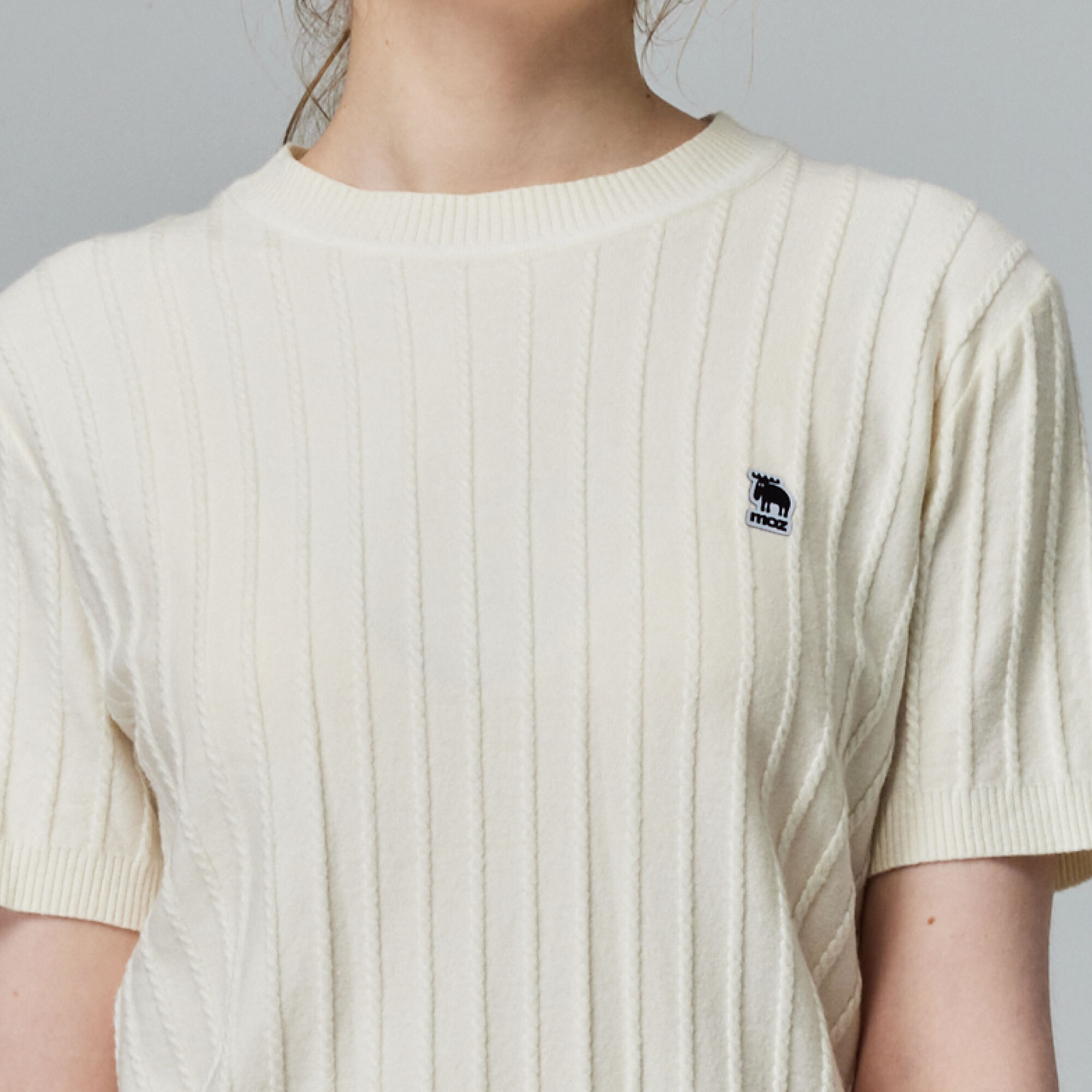 moz瑞典 駝鹿 親膚 圓領 針織短T-白(亞洲版)女款