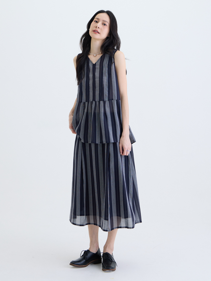 日光筆跡A擺長裙-藍稿素描