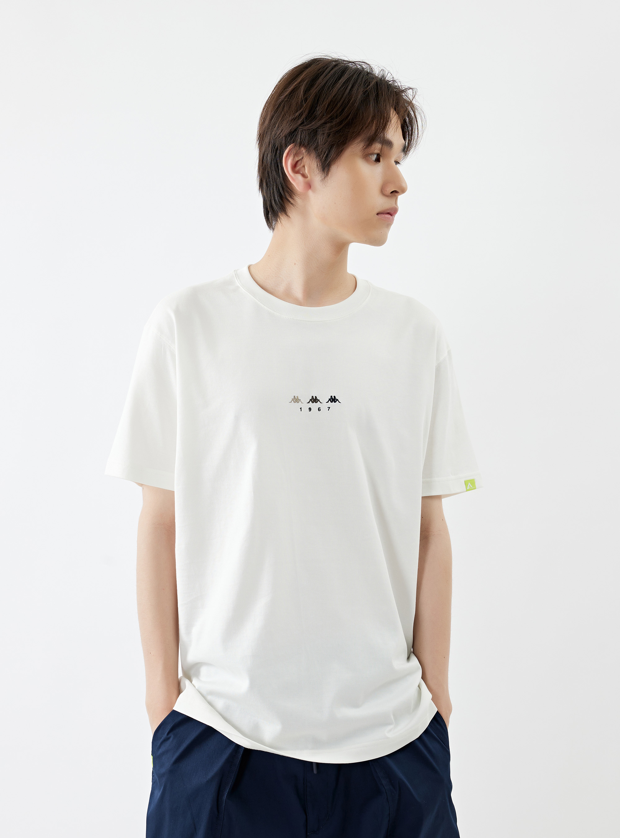 男女適穿 純棉透氣logo印花T-Shirt