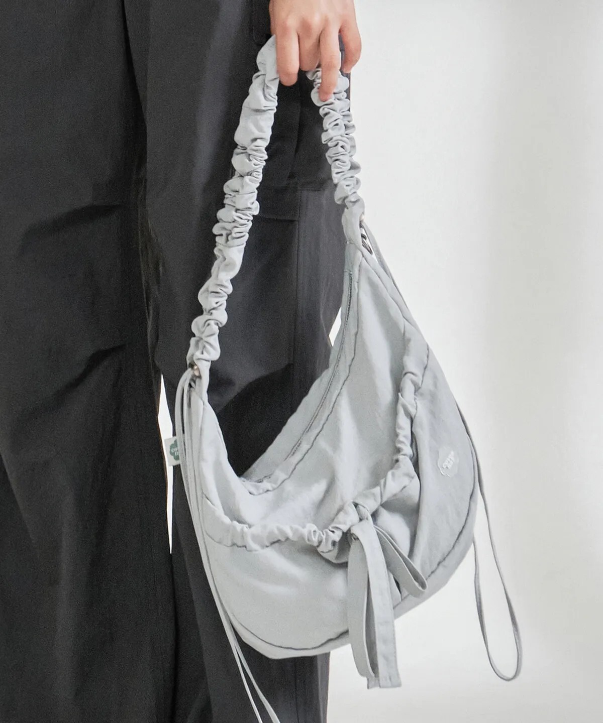 【OWN】Covernat Women 單肩包 半月包 肩背包 手提包 泡泡 蝴蝶結 日本 韓國 流行元素 女包 藍色 CO2506TB78BL