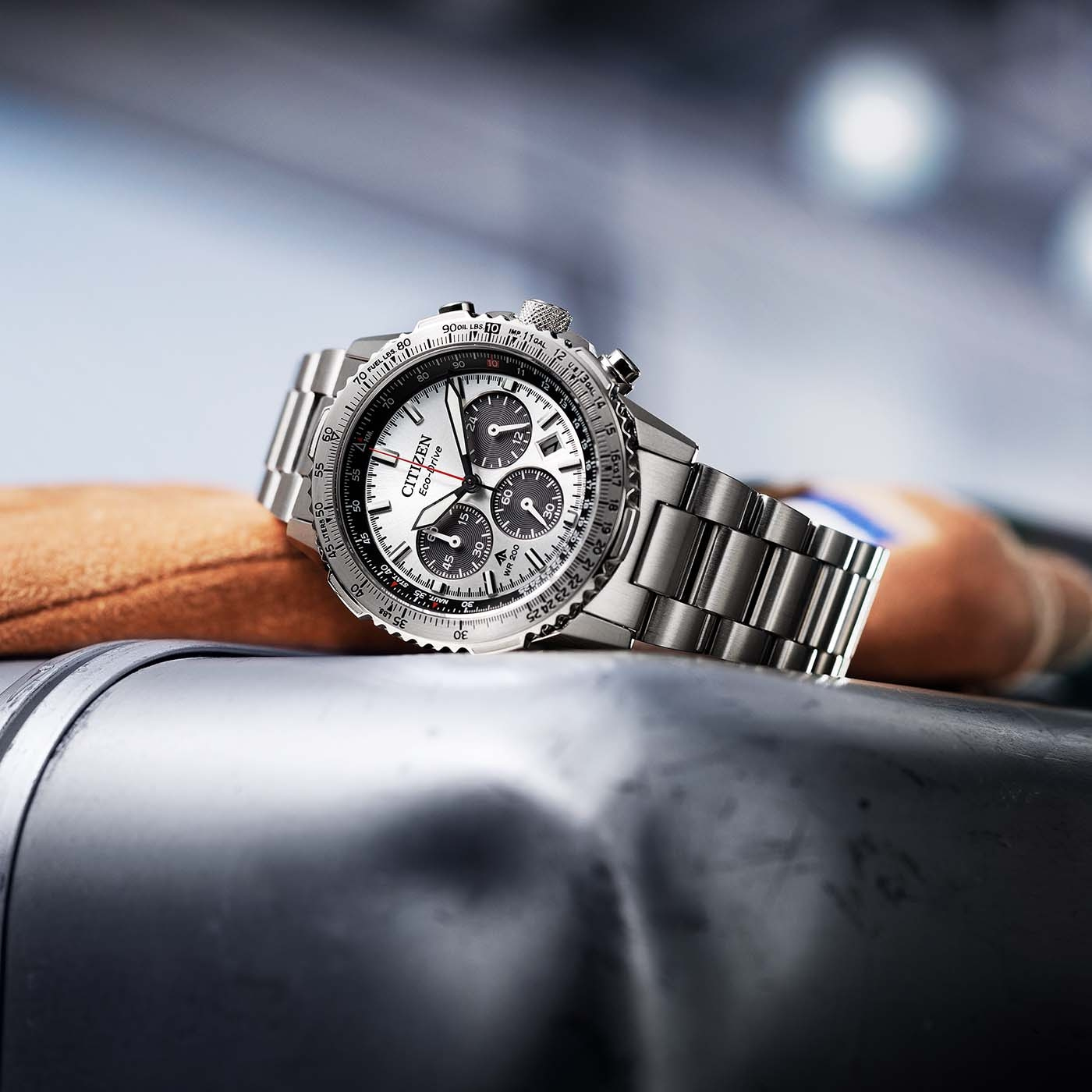 萬年鐘錶 - Citizen 星辰錶   Promaster 空中之鷹光動能三眼計時男錶 CA4660-61A 錶徑40MM