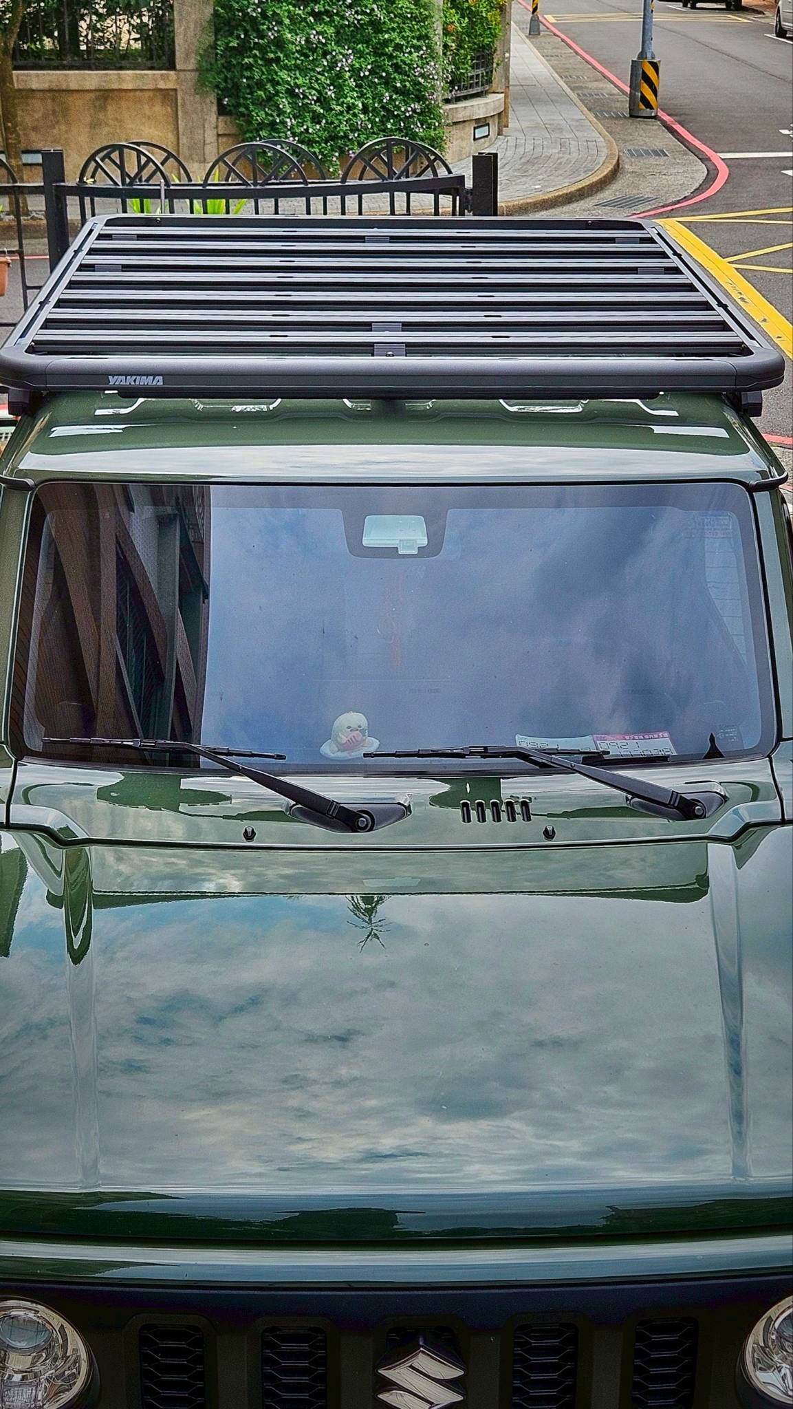 YAKIMA LockNLoad Platform( JB74 JIMNY) 車頂平台