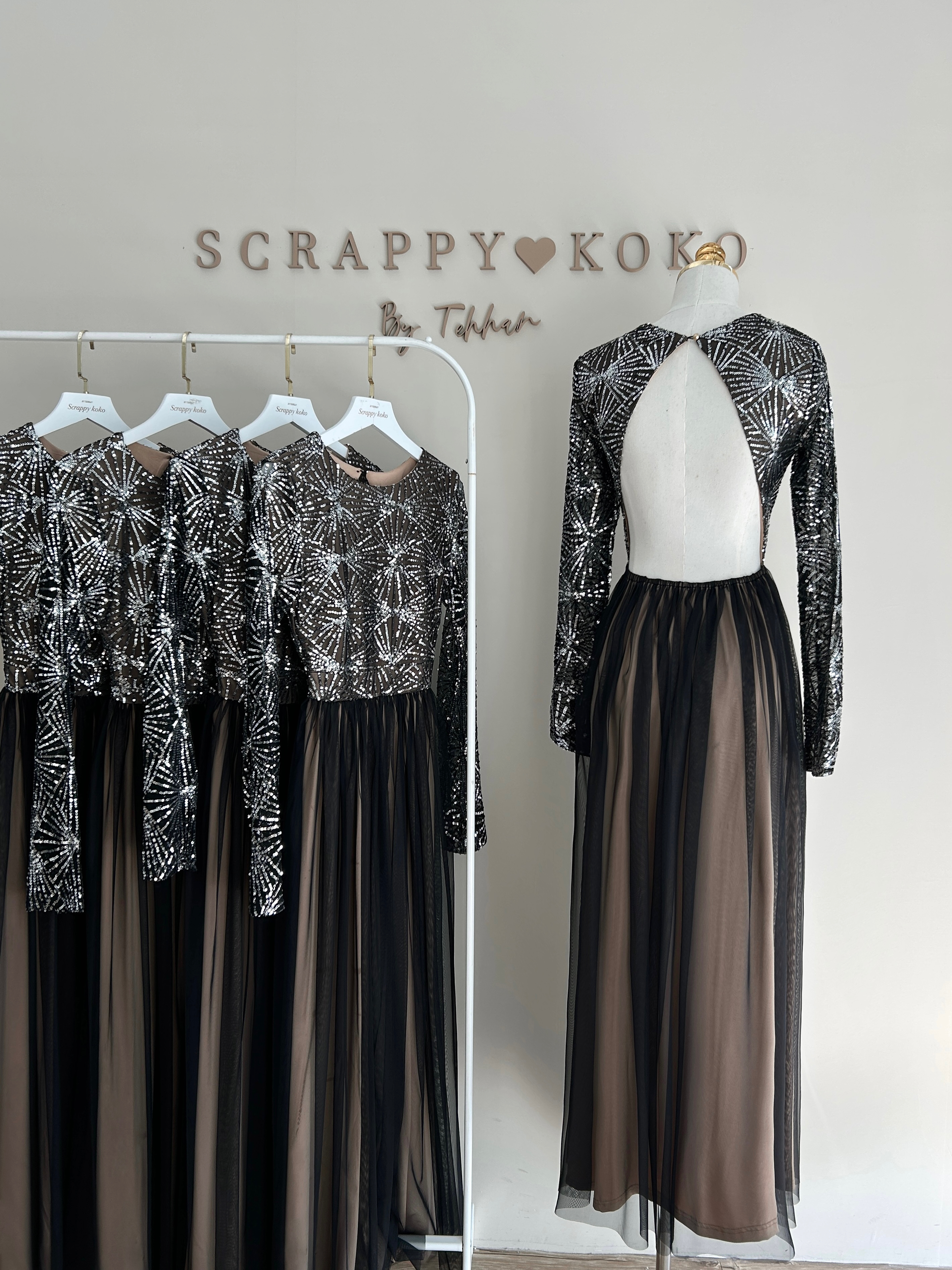 Galaxy 銀河繁星 亮片網紗露背洋裝