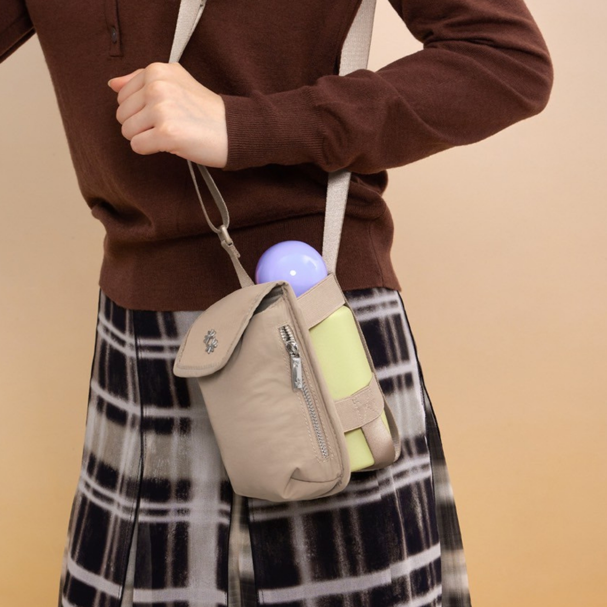 Bottle Buddy - 緞面阿芙佳朵