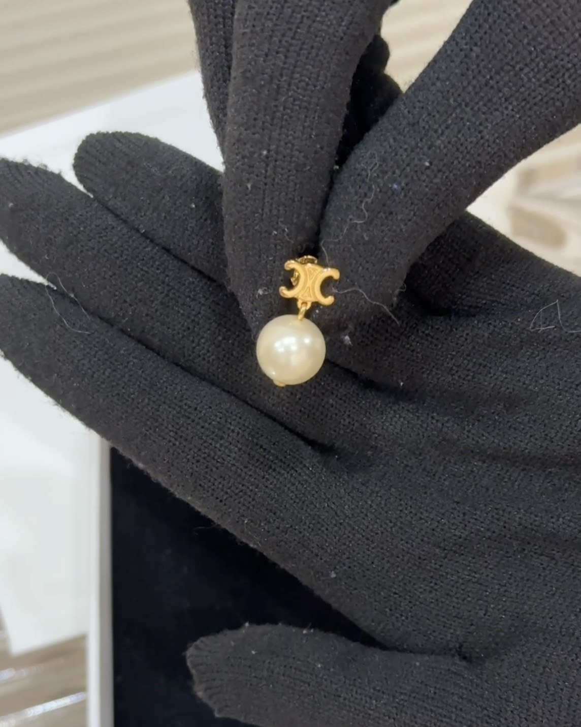 CELINE｜凱旋門珍珠耳環 金色