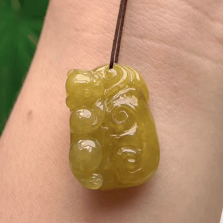 59333 翡翠黃翡生肖猴