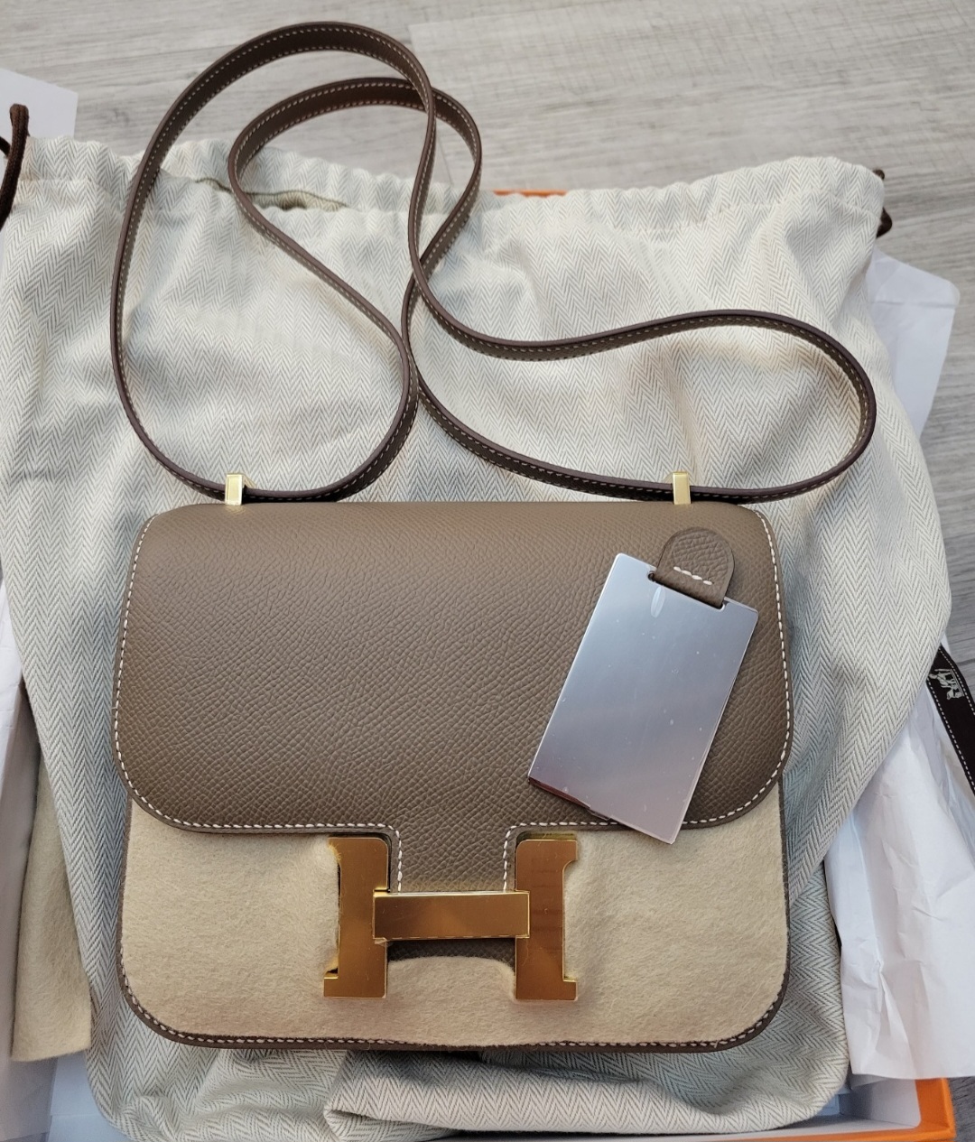 HERMES Mini Constance ETOUPE CC EPSOM 大象灰金扣 (有鏡)